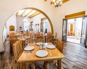 Cinco de Mayo Hotel - קרטארו - מסעדה