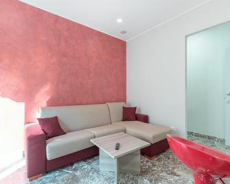 Belvilla By OYO Mirto Home - Mirto - Sala de estar