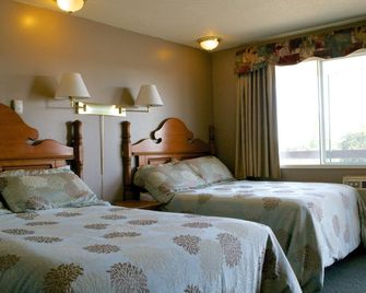 King's Motel & Restaurant - Saint Paul - Ložnice