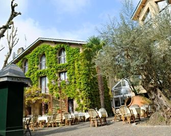 Logis hotel Noemys Gradignan - Gradignan - Budova