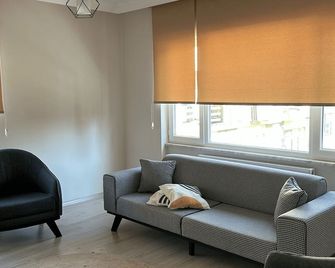 Well Hotel Edirne - Edirne - Wohnzimmer