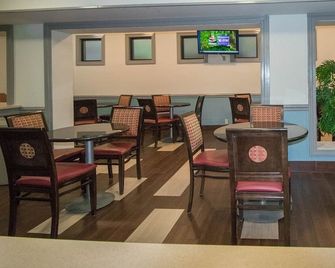 Sweet Dream Inn - University Park - Pensacola - Restaurant