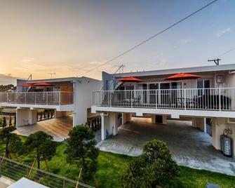 Kouri Fourseason Resort - Nakijin - Rakennus