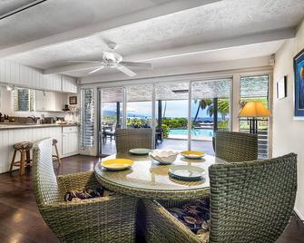 Hale Pahukoa - Kailua-Kona - Jídelna