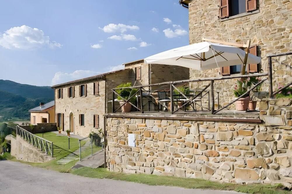Pugnano Alto - appartamento Porcino - Lisciano Niccone