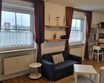 Schöne Ferienwohnung in Koblenz HG2 - Koblencja - Pokój dzienny