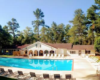 Fairfield Plantation Resort - Villa Rica - Zwembad