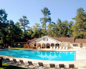 Fairfield Plantation Resort - Villa Rica - Bazén
