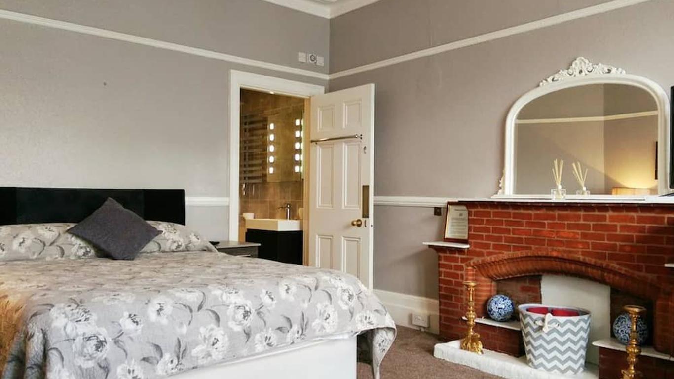 Glendevon House Hotel