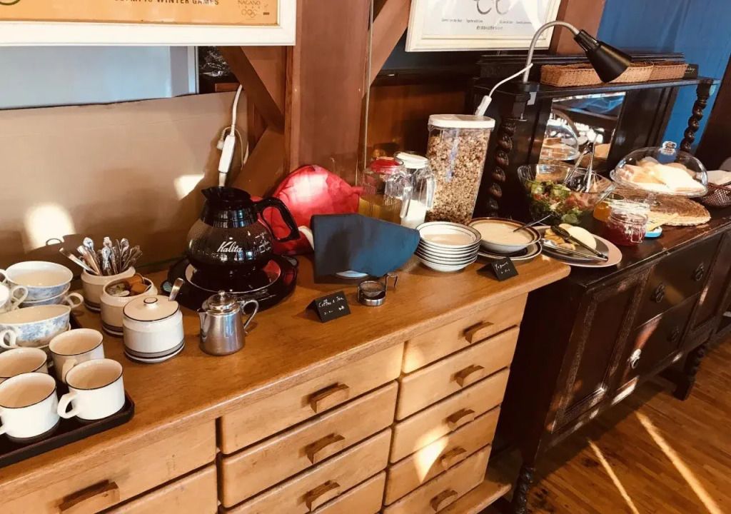 إيه إل بي لودج