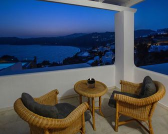 Mykonian house in Elia beach by GHH - Elia - Balkon