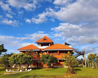 Avadale Masinagudi - Masinigudi - Building