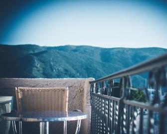 Aktaion Hotel - Igoumenitsa - Balcon
