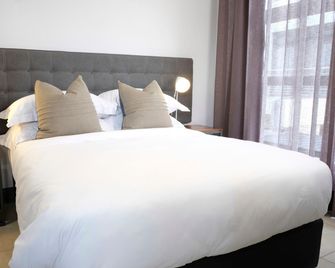 Junction 502 Apartments - Pretoria - Bedroom
