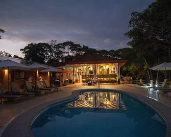 Villas Alturas - Dominical - Pool
