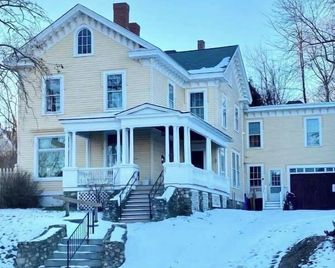 Hasty House Studio - Auburn - Gebouw