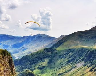 Cozy Hotel Kazbegi - Stepantsminda - Buiten zicht