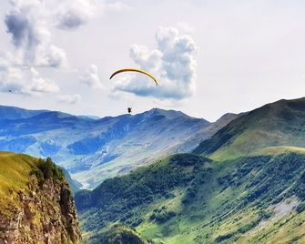 Cozy Hotel Kazbegi - Stepantsminda - Outdoor view