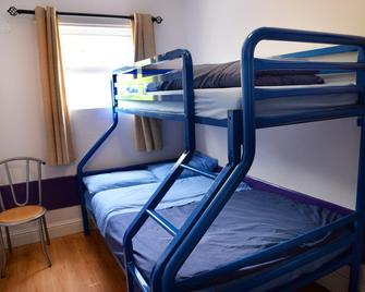 Sheilas Tourist Hostel - Cork - Soveværelse