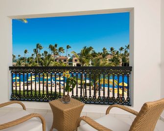 Ocean Blue Sands Golf & Beach Resort - Punta Cana - Balcony
