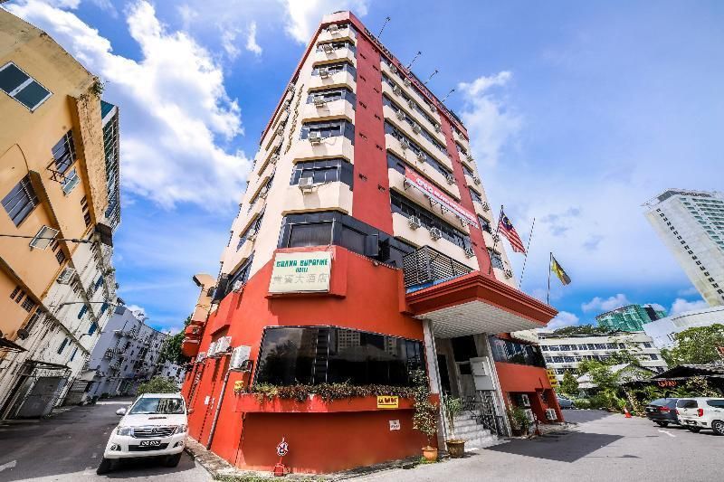 Grand Supreme Hotel - קוצ'ינג - בניין