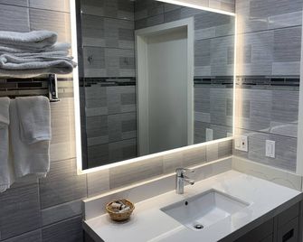 Mirage Inn and Suites - סן פרנסיסקו - חדר רחצה