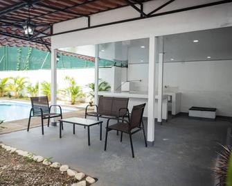 Inn On The Park - Manuel Antonio - Pool