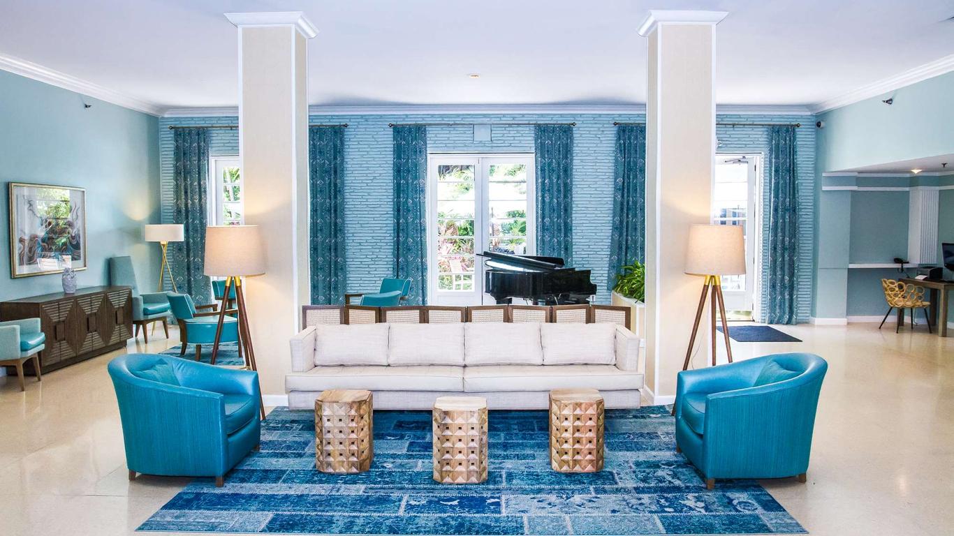 Dorchester Hotel & Suites
