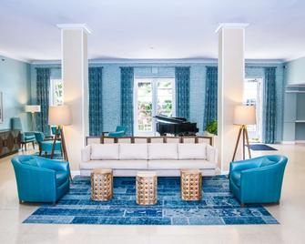 Dorchester Hotel - Miami Beach - Living room