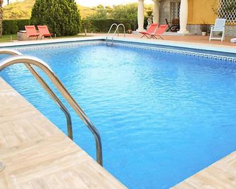 Finca La Poza by Interhome - Málaga - Piscina