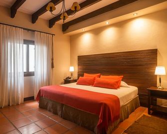 Hotel Boutique Balcon de la Plaza - Salta - Sypialnia
