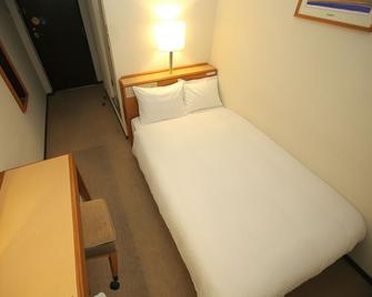 Smile Hotel Fukuoka Okawa - Okawa - Bedroom