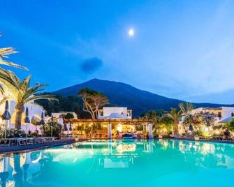 La Sciara Resort Hotel - Stromboli - Pool