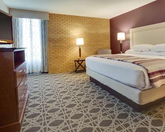 Drury Inn & Suites Louisville East - Louisville - Makuuhuone