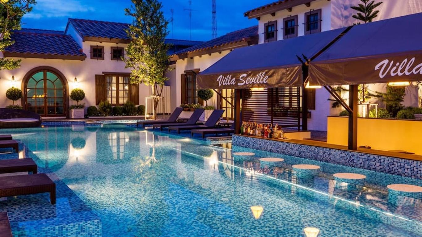 Villa Seville