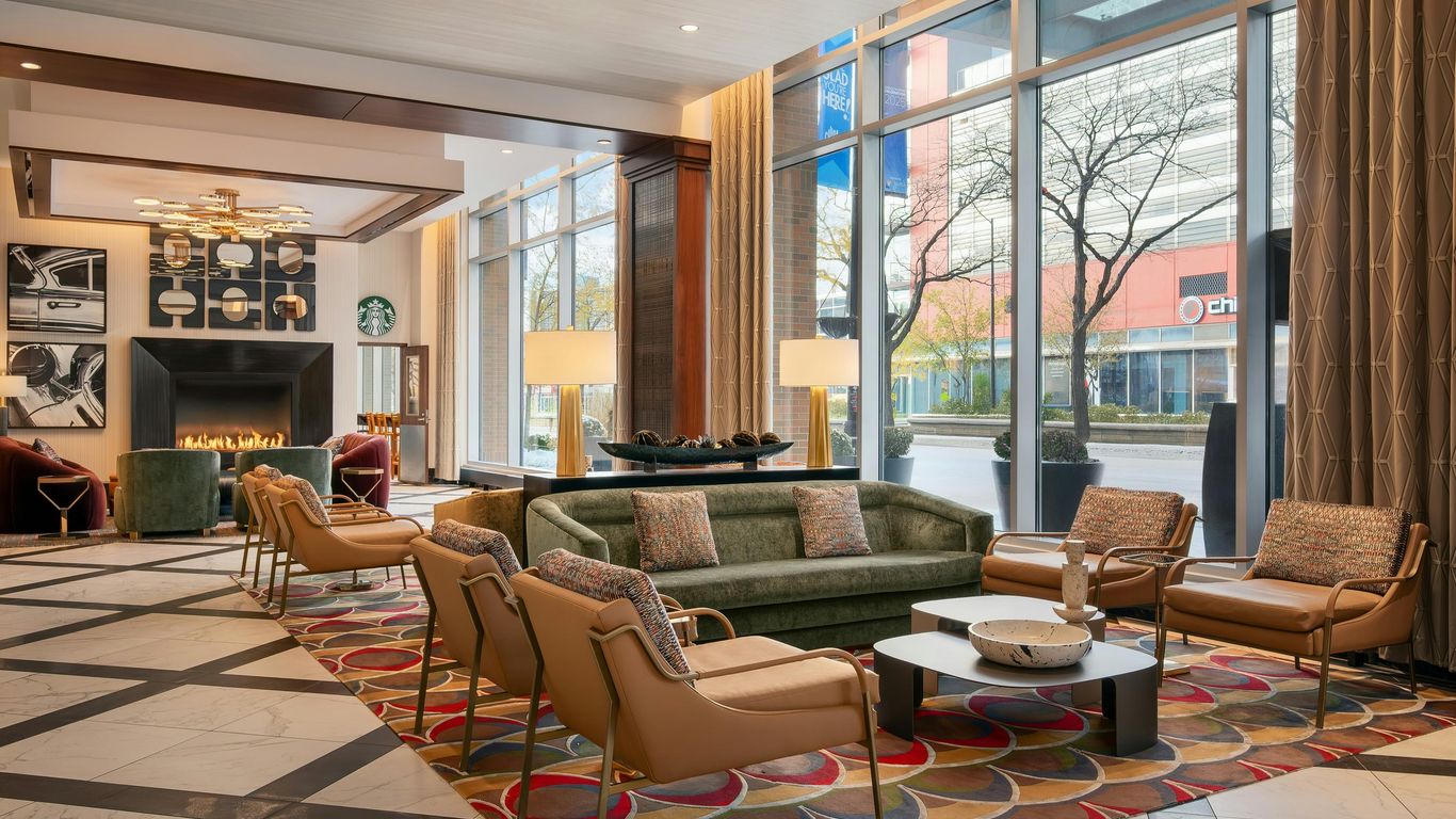 هوم 2 سويتس باي هيلتون شيكاجو إم سي كورميك بليس