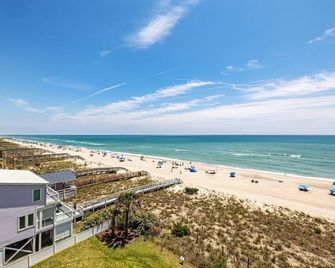 604 Peaceful View by Atlantic Towers - Carolina Beach - Beach