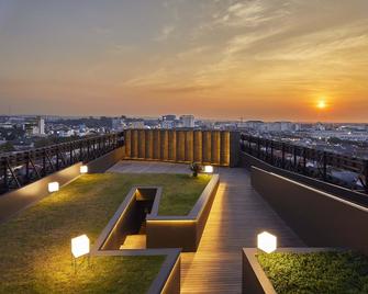 Artotel Gajahmada Semarang - Semarang - Balcony