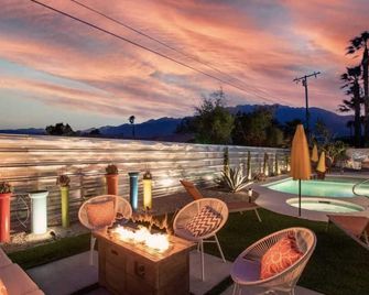 Pop Art Oasis in Palm Springs - Palm Springs - Piscina