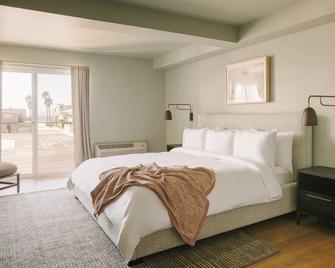 Hotel Solarena - Newport Beach