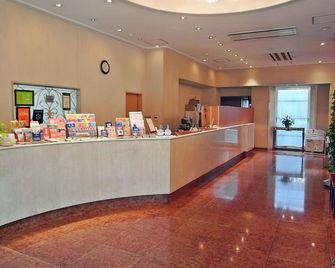 Hotel Kizankan - טוקיו - דלפק קבלה