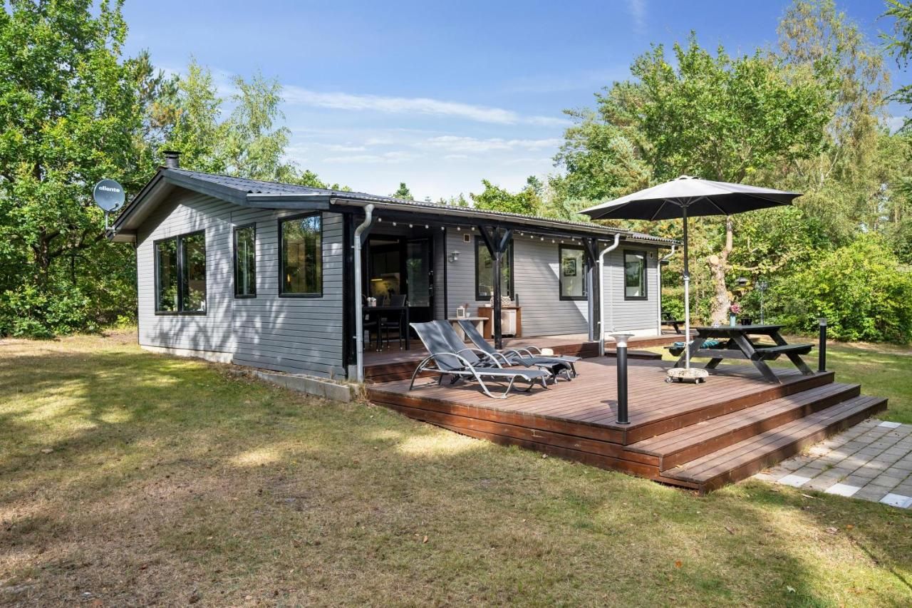 Charming Holiday Home In Scenic Fuglslev With Large Garden And Cosy Outdoor Spaces – Ebeltoft