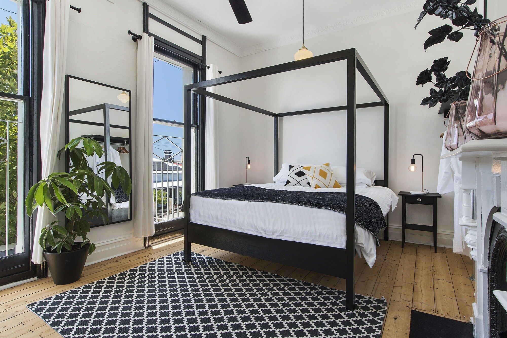 The Local Hotel - Fremantle - Bedroom