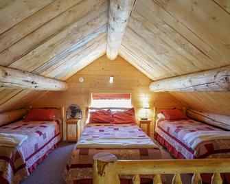 Adorable Montana Mountain Cabin - Ennis - Habitación