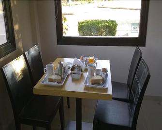 Avaton Hotel - Lygourio - Dining room