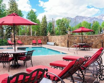 Family-Friendly 2-Bedroom Condo Tucked in the Woods - Telluride - Piscina