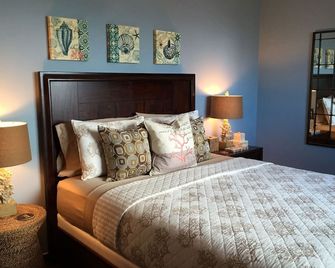 Contemporary Condado 1 BR - Beach And Oceanfront Views from every room - San Juan - Bedroom