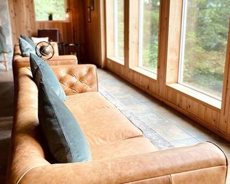 Terra Vista Chalet - Port Angeles - Obývací pokoj