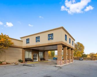 Best Western Crossroads of The Bluffs - Council Bluffs - Building