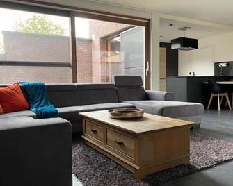 Casper House, Near Maastricht - Lanaken - Wohnzimmer
